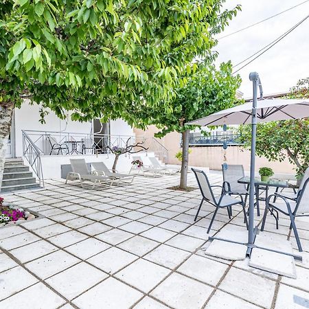 Skioni Apartments ネア・スキオニ エクステリア 写真