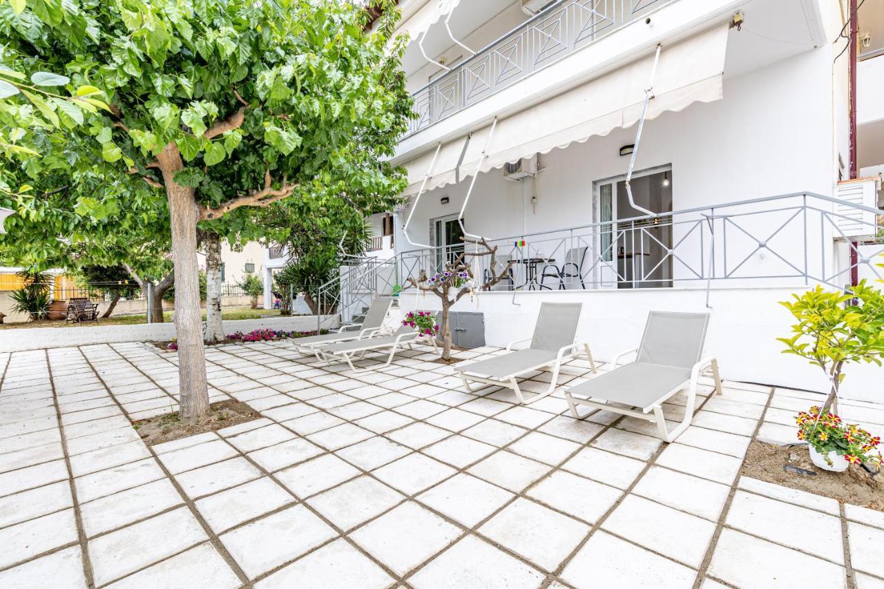 Skioni Apartments ネア・スキオニ エクステリア 写真