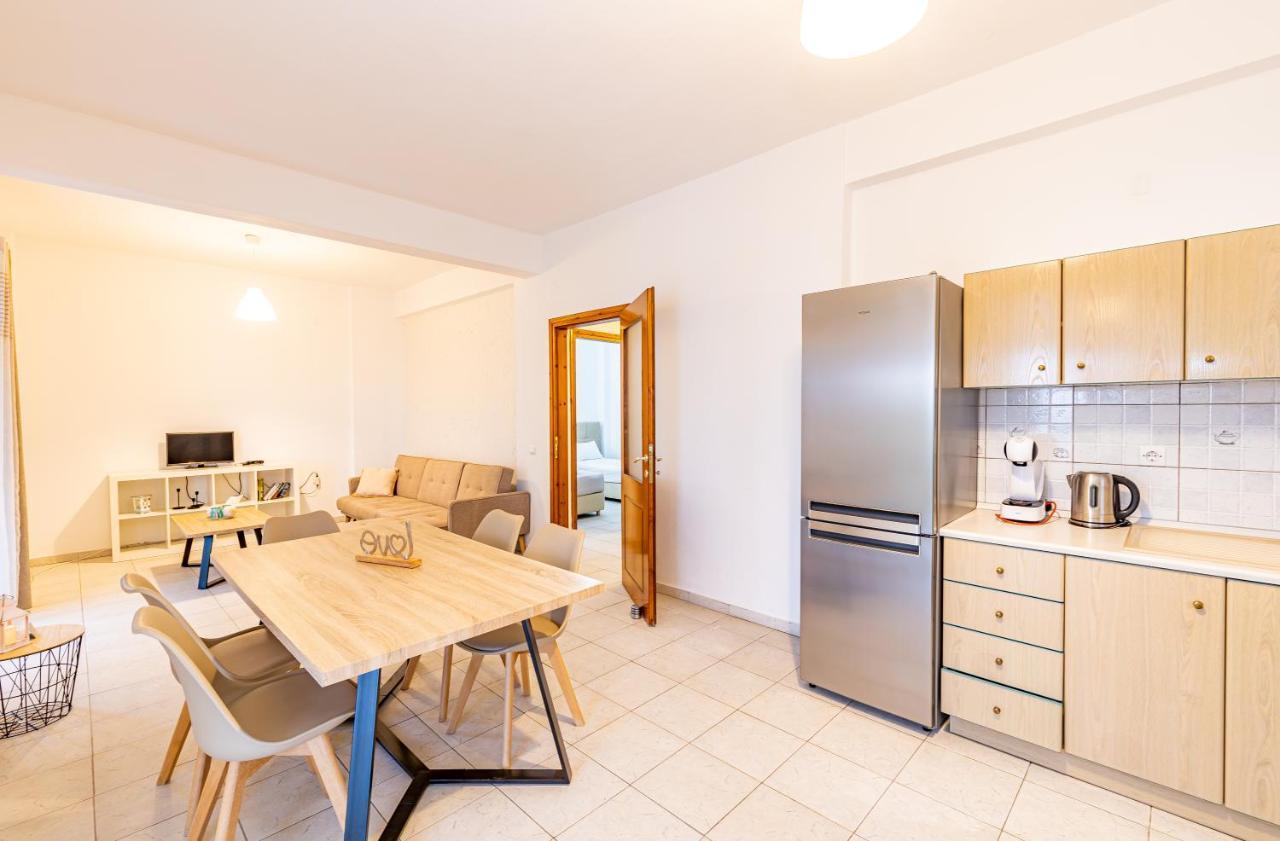 Skioni Apartments ネア・スキオニ エクステリア 写真