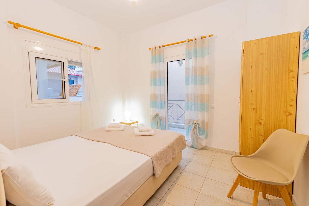 Skioni Apartments ネア・スキオニ エクステリア 写真